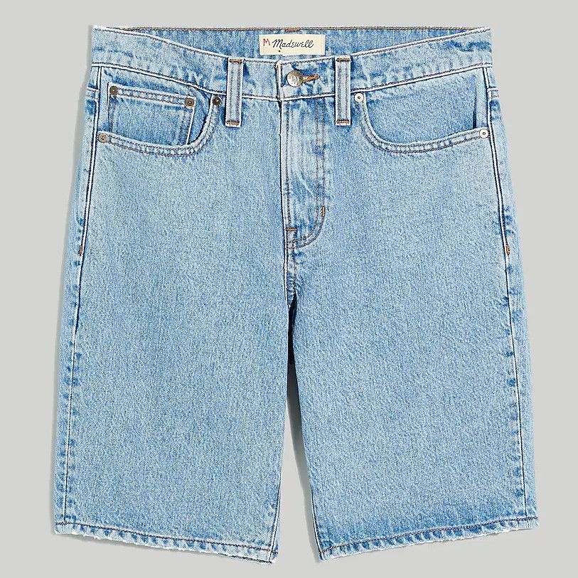 8" Denim Shorts in Medium Wash